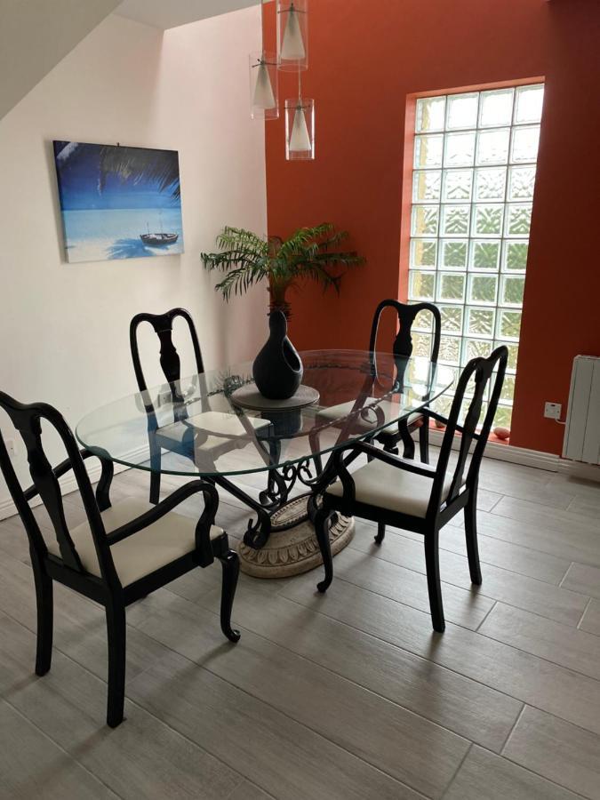 Village Centre Apartment Lahinch Esterno foto